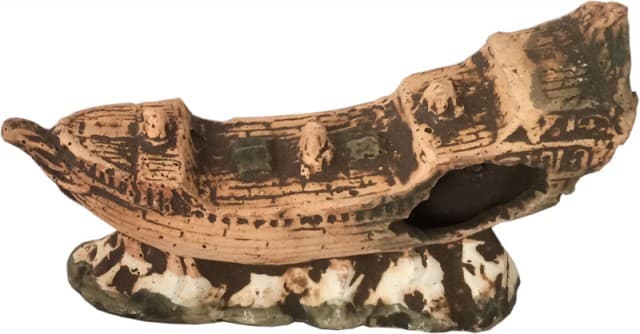 Aqua Nova Ceramic Boat Wreck with Hole 19 × 11 × 6 cm